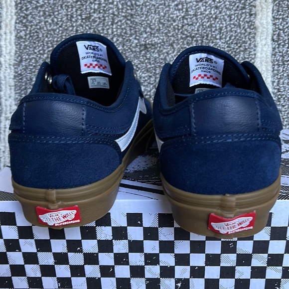 Vans Chukka Low Sidest Navy/Gum WMNS - Picture 14 of 16